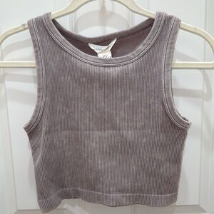 Ribbed‎ taupe crop tank from Happily Grey